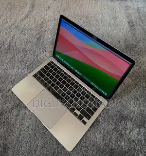 Laptop Apple MacBook Pro 2019 16GB Intel Core i5 SSD 2T