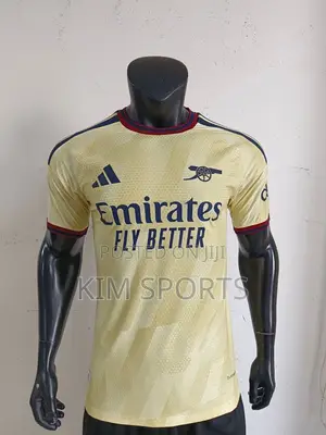 Arsenal&man United Kits