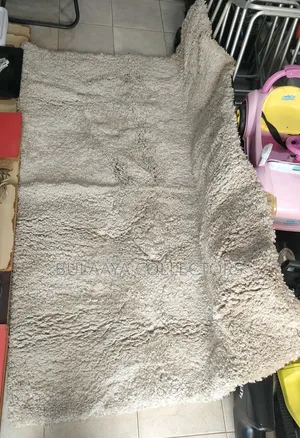 UK Used Cream-Colored, Deep-Pile Shaggy Rug/Carpet.