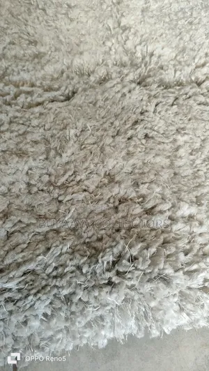 UK Used Cream-Colored, Deep-Pile Shaggy Rug/Carpet.