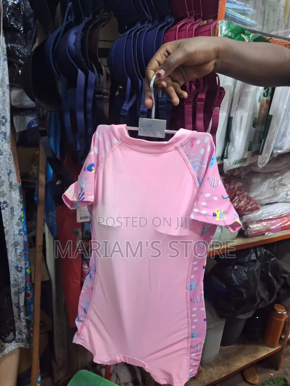 Children's Rash Guard Swimsuit  in  a Front Half-Zipper and Cute