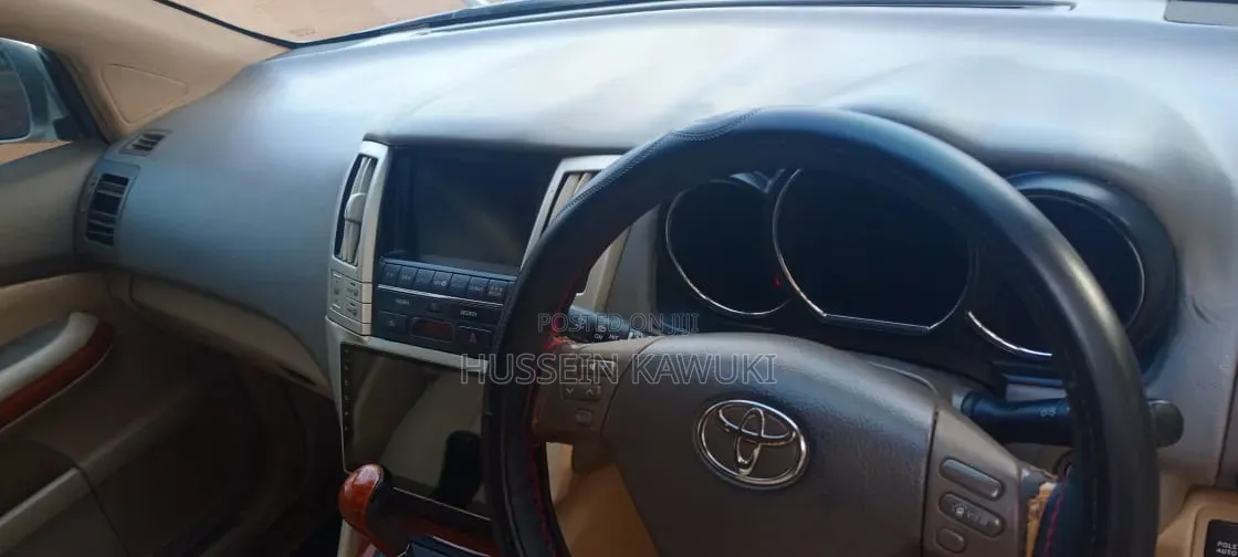 Toyota Harrier 2006 Silver