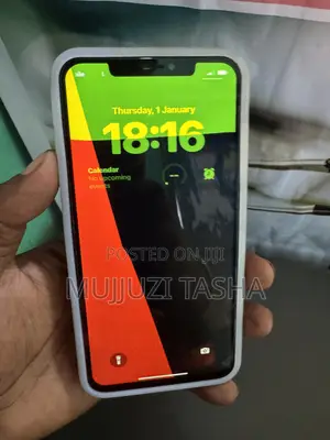 Apple iPhone XS Max 64 GB White