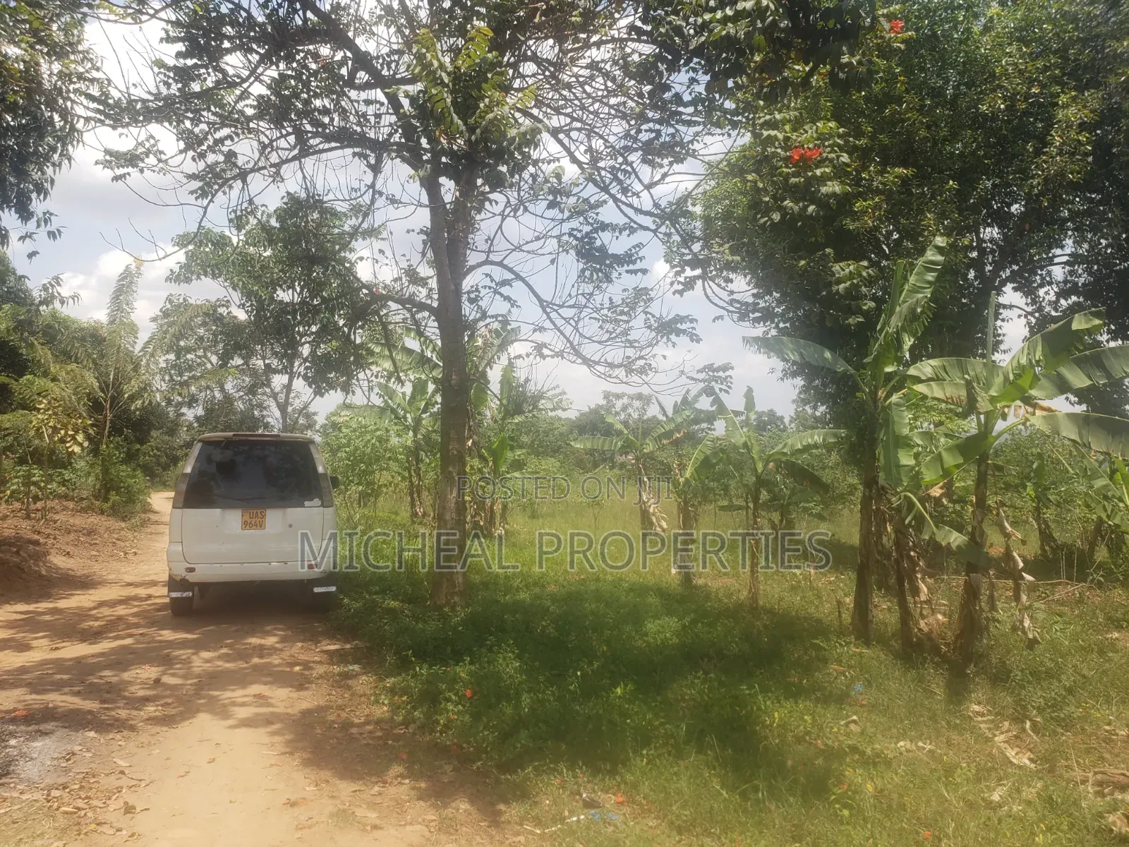 1acer and 37 Decimals Gayaza Nakasajja 120m