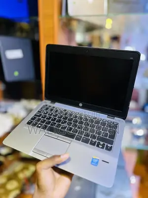 Laptop HP EliteBook 820 G2 8GB Intel Core i5 HDD 500GB