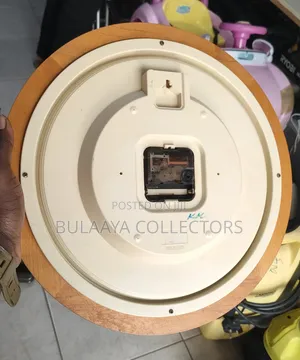 Japanese Casio Traddy IQ-121 Analog Wall Clock.
