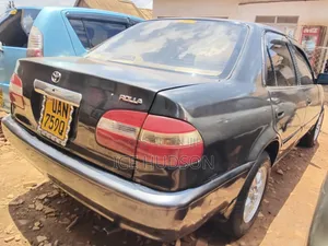 Toyota Corolla 2000 Black