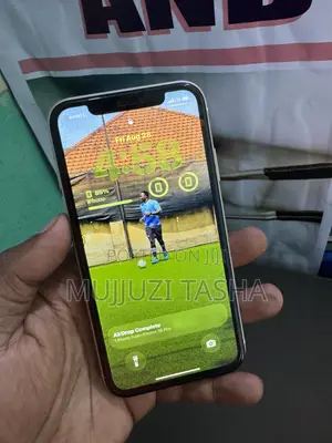 Apple iPhone 11 64 GB White
