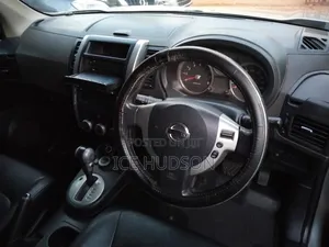 Nissan X-Trail 2015 Silver