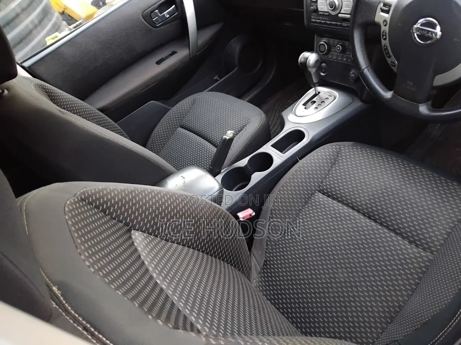 Nissan Dualis 2012 Black