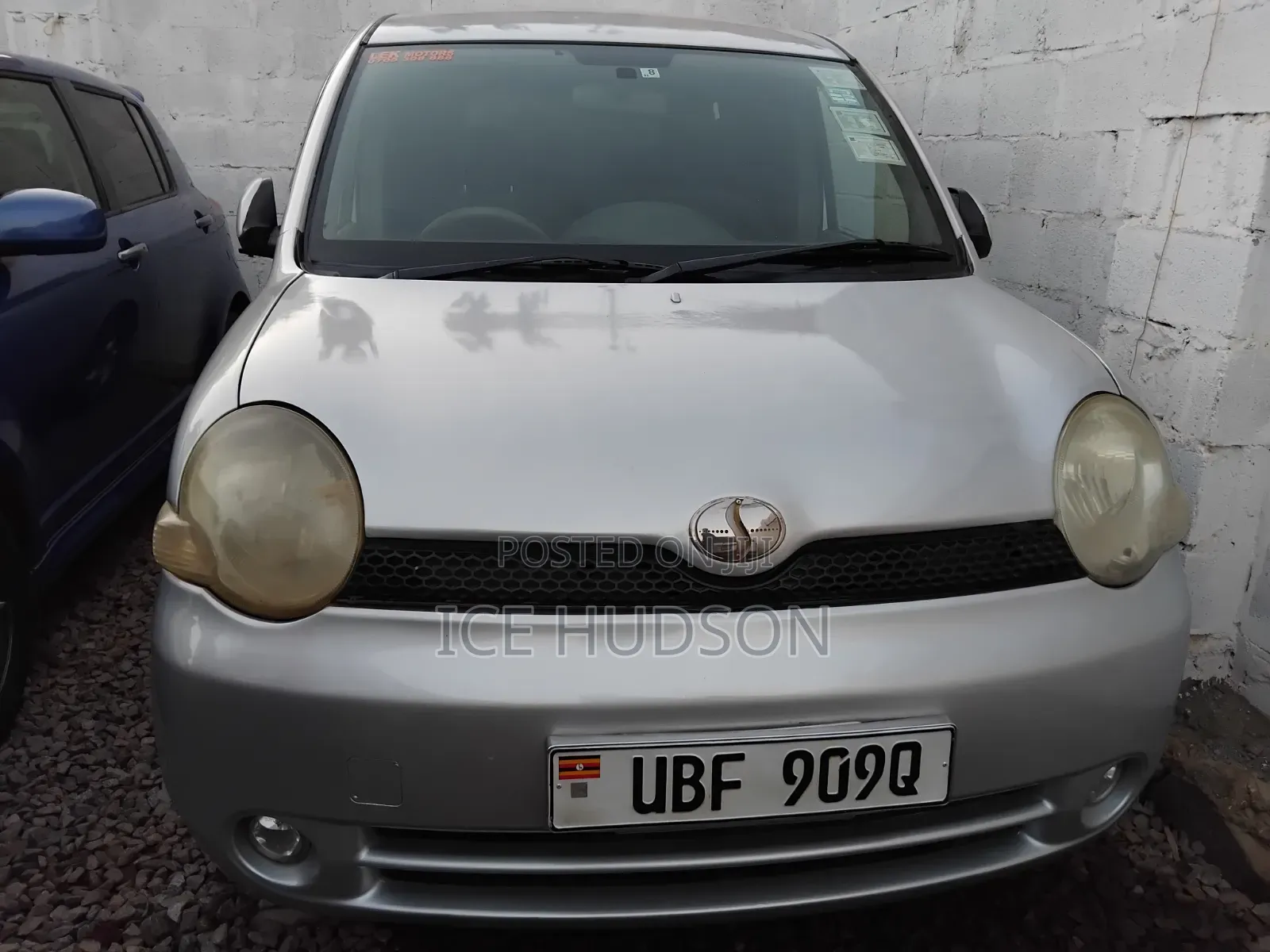Toyota Sienta 2007 Silver