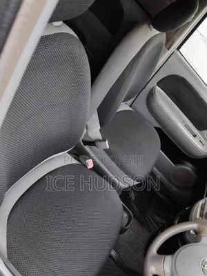 Toyota Sienta 2007 Silver