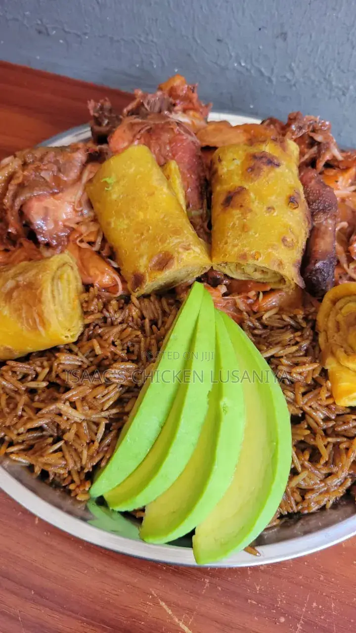 Full Combo Chicken Lusaniya Plus Drinks