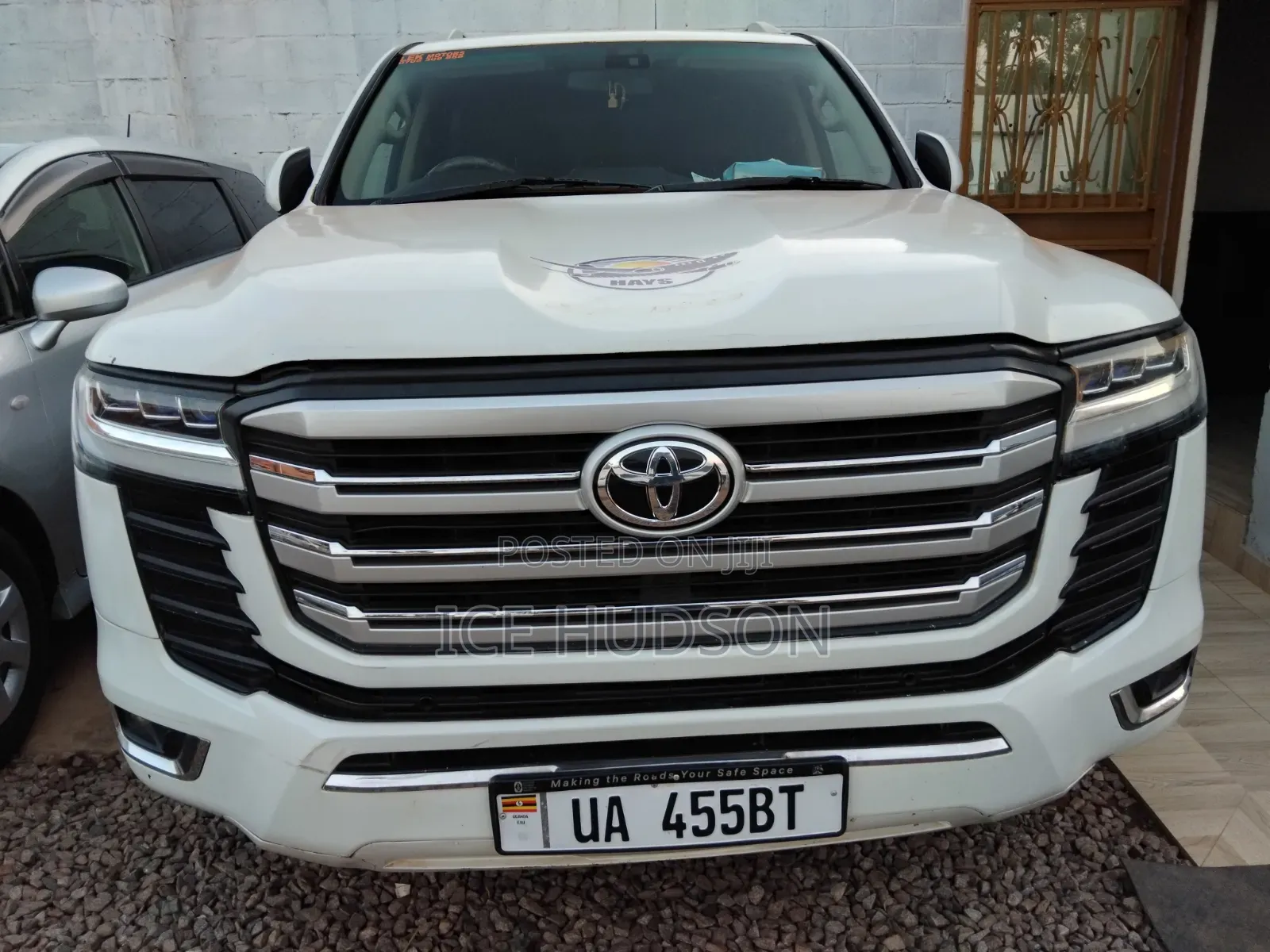 Toyota Land Cruiser 2017 White
