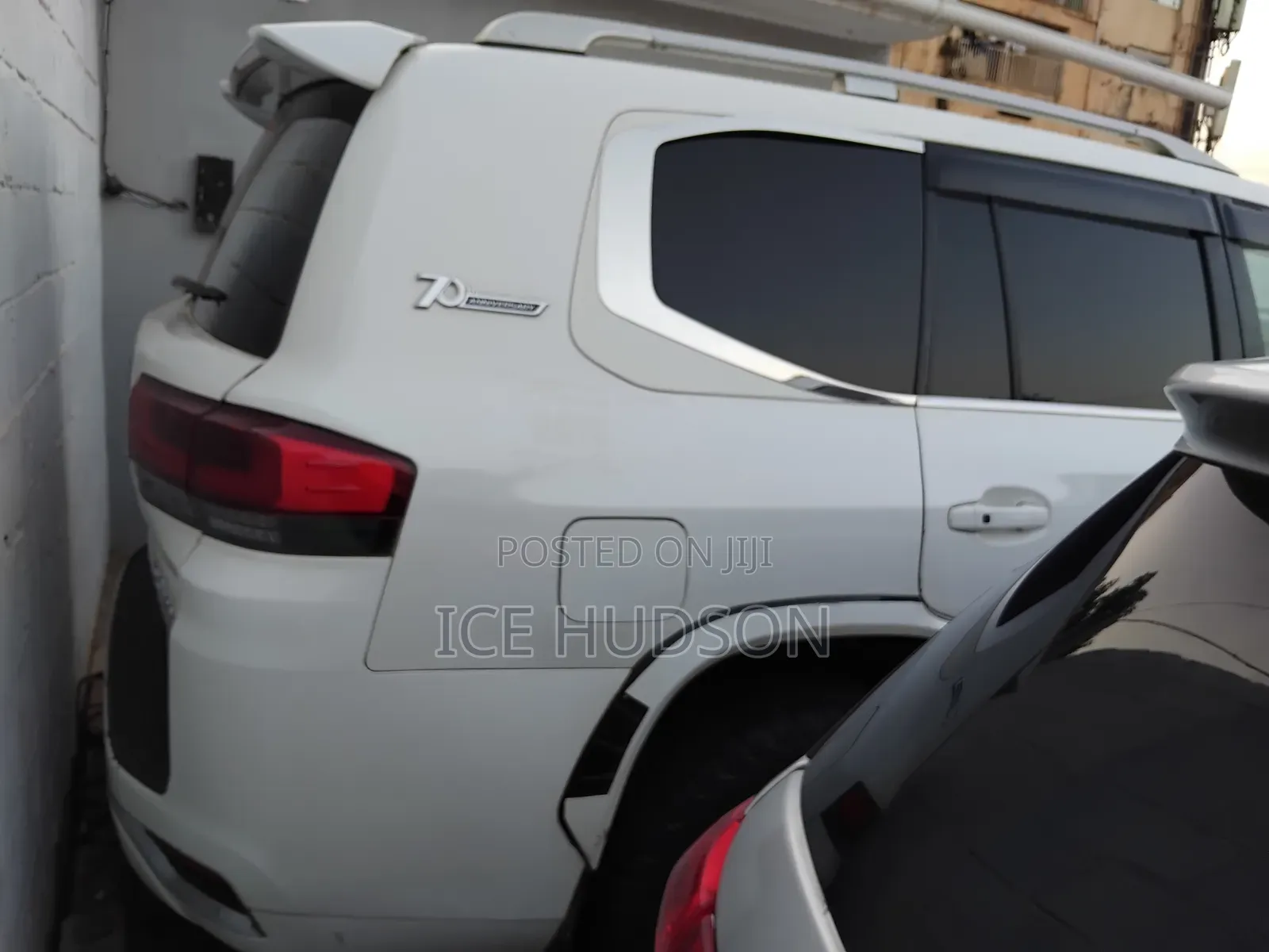 Toyota Land Cruiser 2017 White