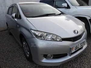 Toyota Wish 2012 Teal