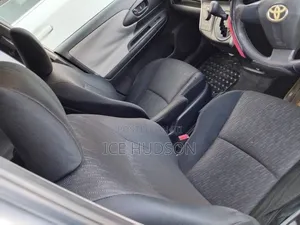 Toyota Wish 2012 Teal