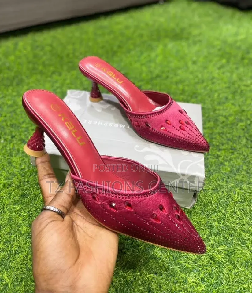 Ladies Classic Shoes