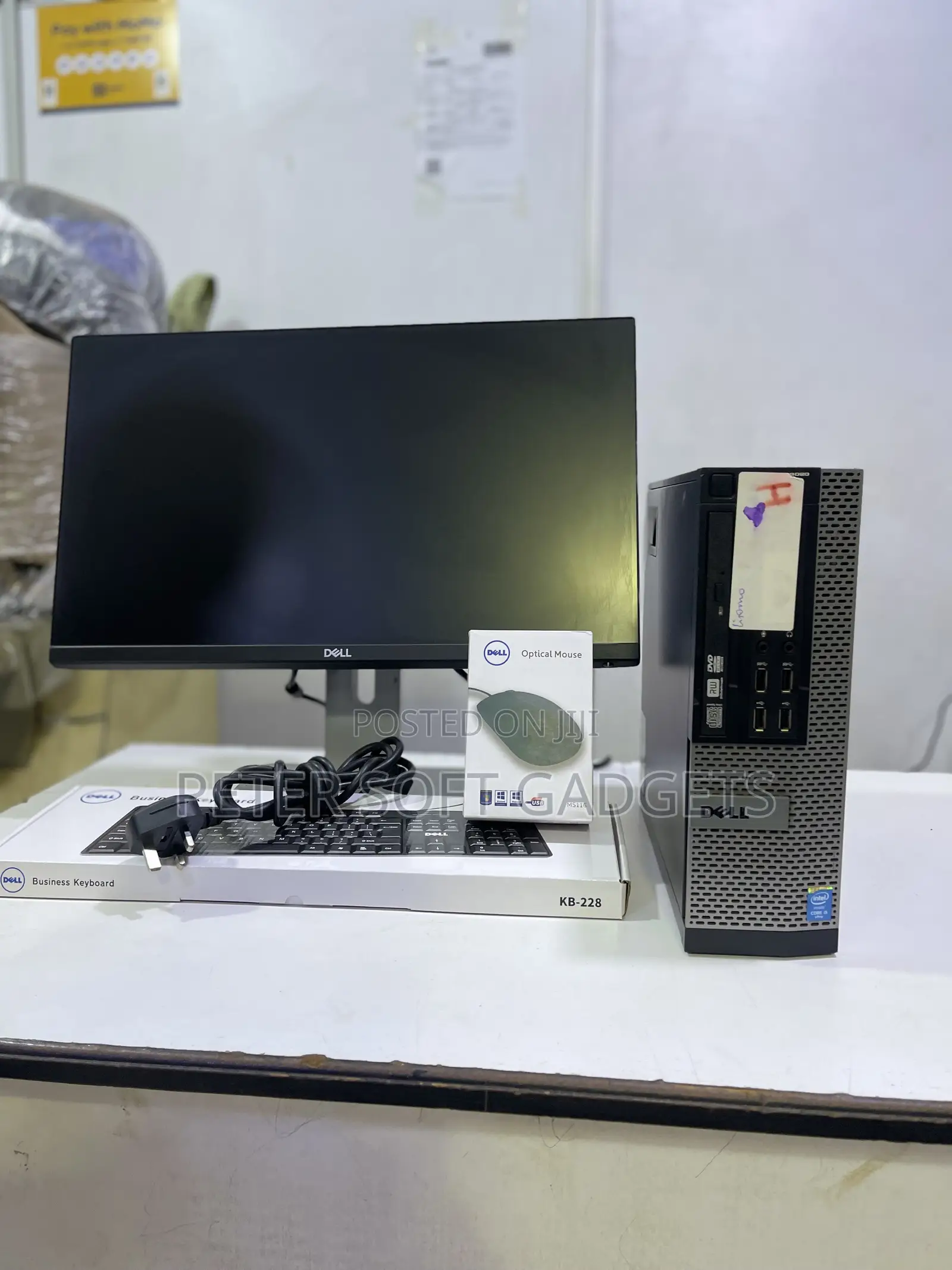 Desktop Computer Dell Optiplex 7020 8GB Intel Core i5 HDD 500GB