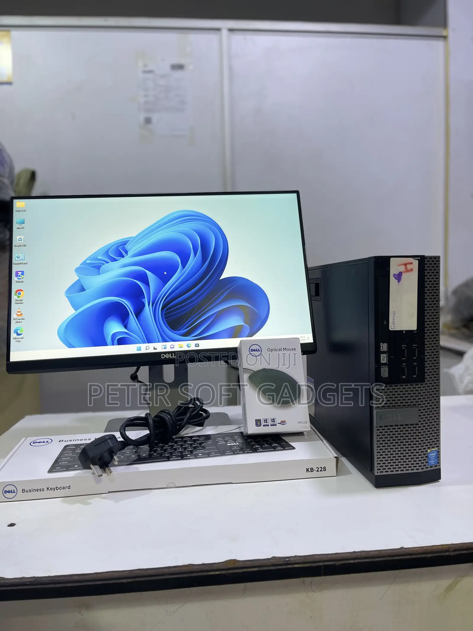 Desktop Computer Dell Optiplex 7020 8GB Intel Core i5 HDD 500GB