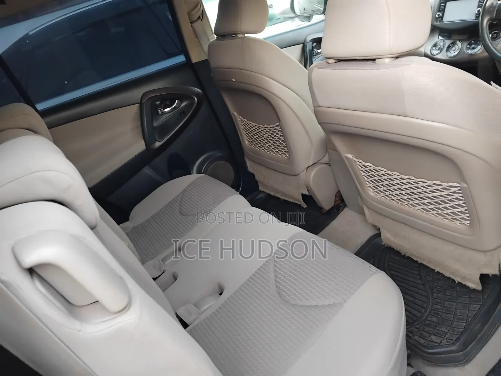 Toyota Vanguard 2013 Black