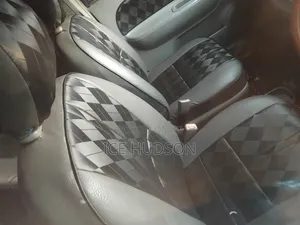 Toyota Sienta 2006 Ivory