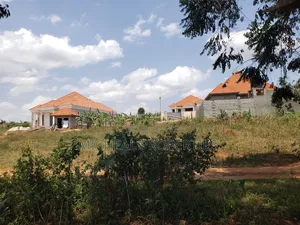 2acres for Sell Gayaza Nakwero 800m