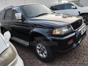Mitsubishi Challenger 2008 Black
