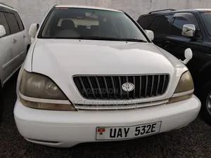 Toyota Harrier 2001 Pearl