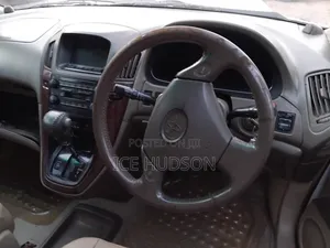 Toyota Harrier 2001 Pearl