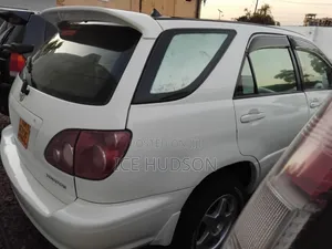 Toyota Harrier 2001 Pearl