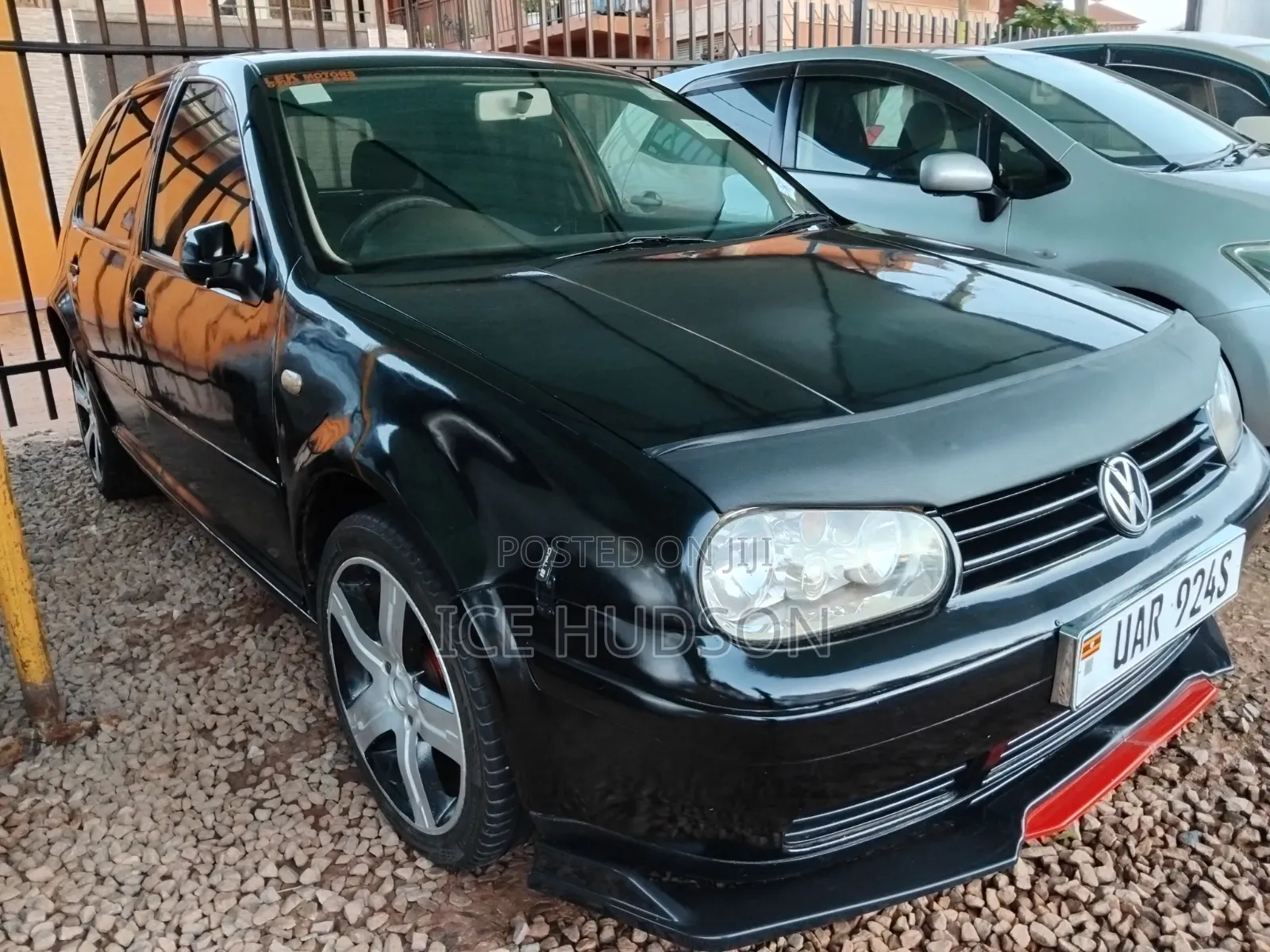 Volkswagen Golf 2004 Black