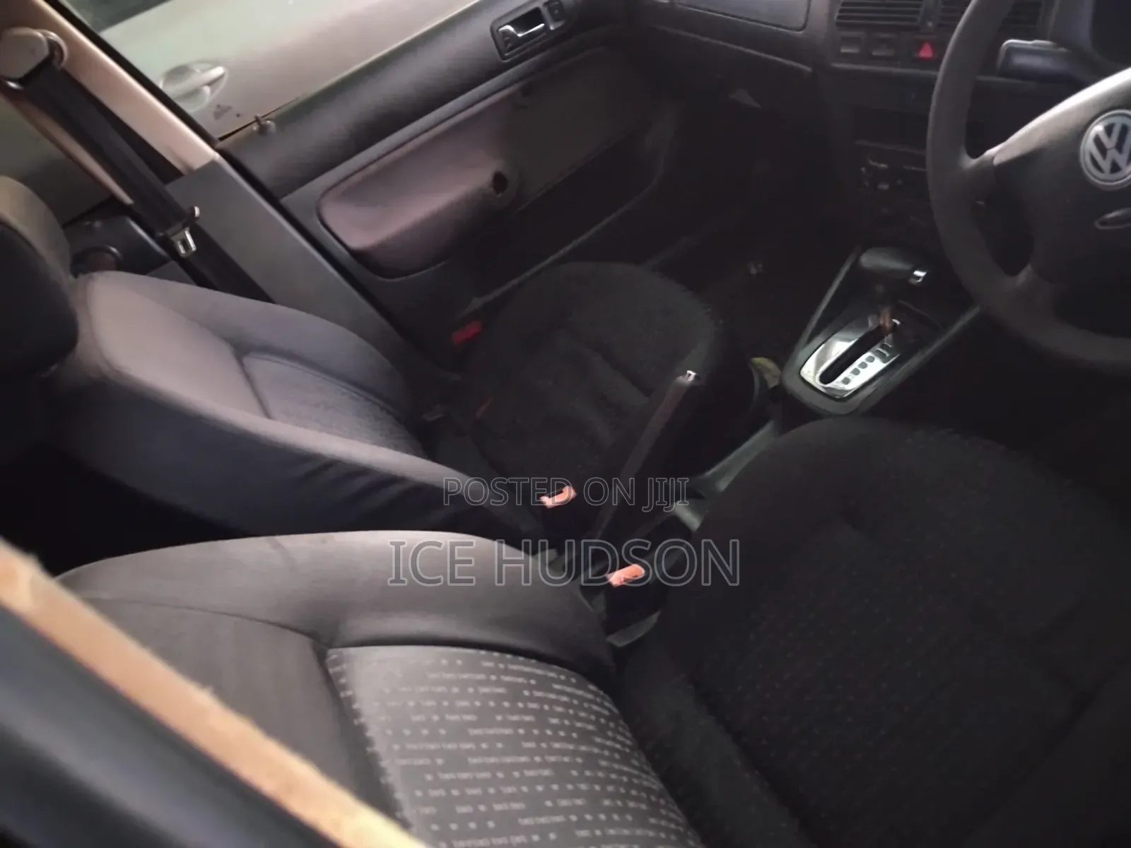 Volkswagen Golf 2004 Black