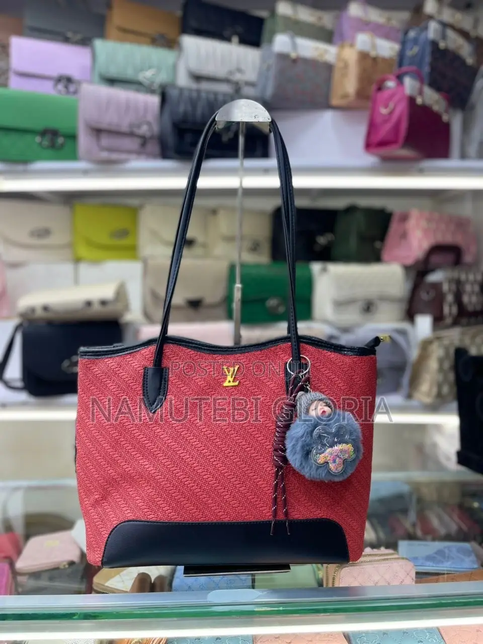 Luxury-Style Pink Tote Handbag