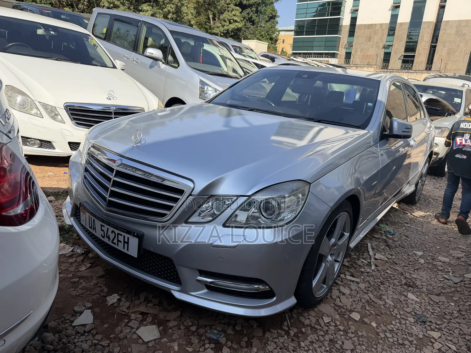 Mercedes-Benz E250 2013 Silver