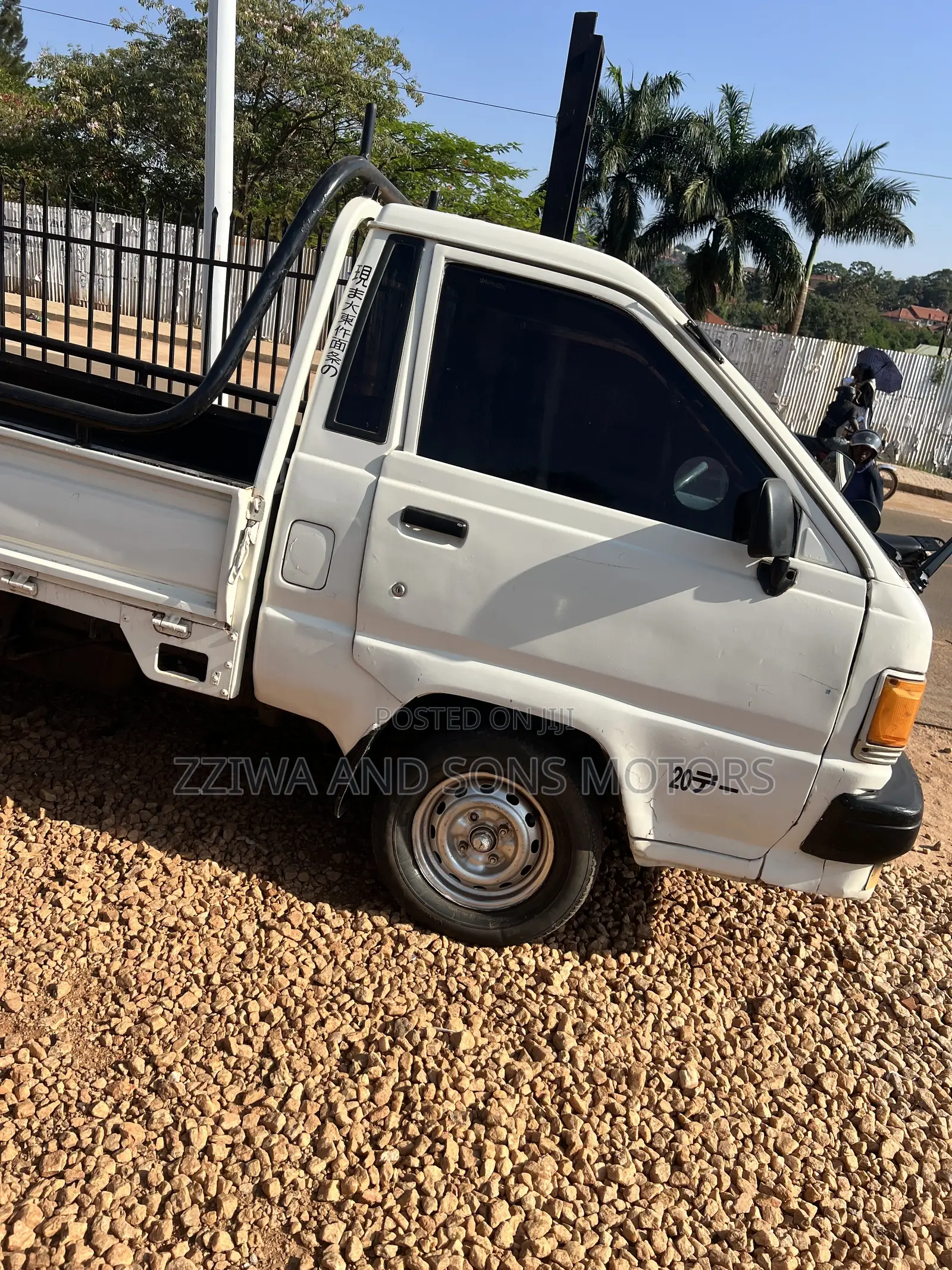 Toyota TownAce 2000 White