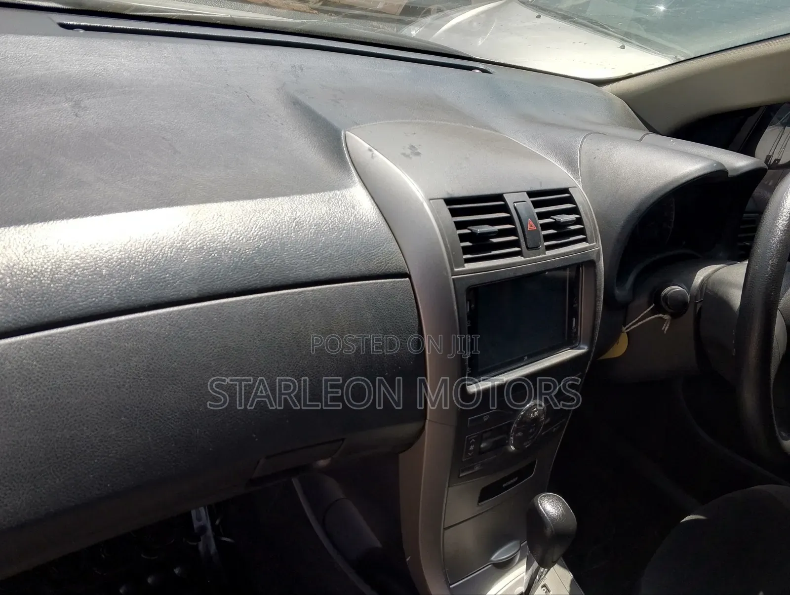 Toyota Corolla Fielder 2010 Silver
