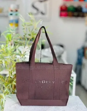 Sty Ladies Large Capacity Tote Bag Women Handbag.