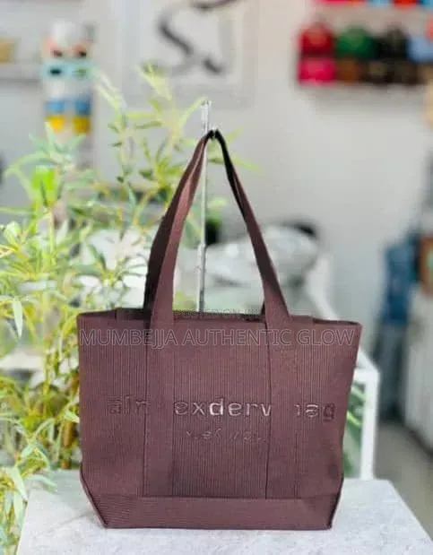 Sty Ladies Large Capacity Tote Bag Women Handbag.