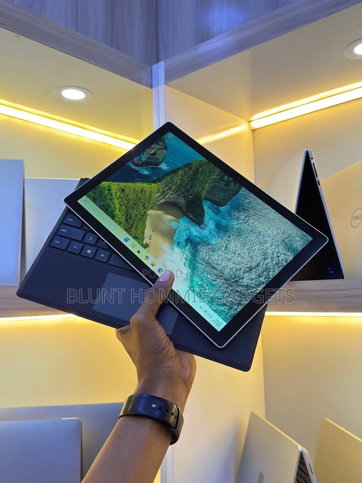 Laptop Microsoft Surface Pro 5 8GB Intel Core i7 HDD+SSD 256GB