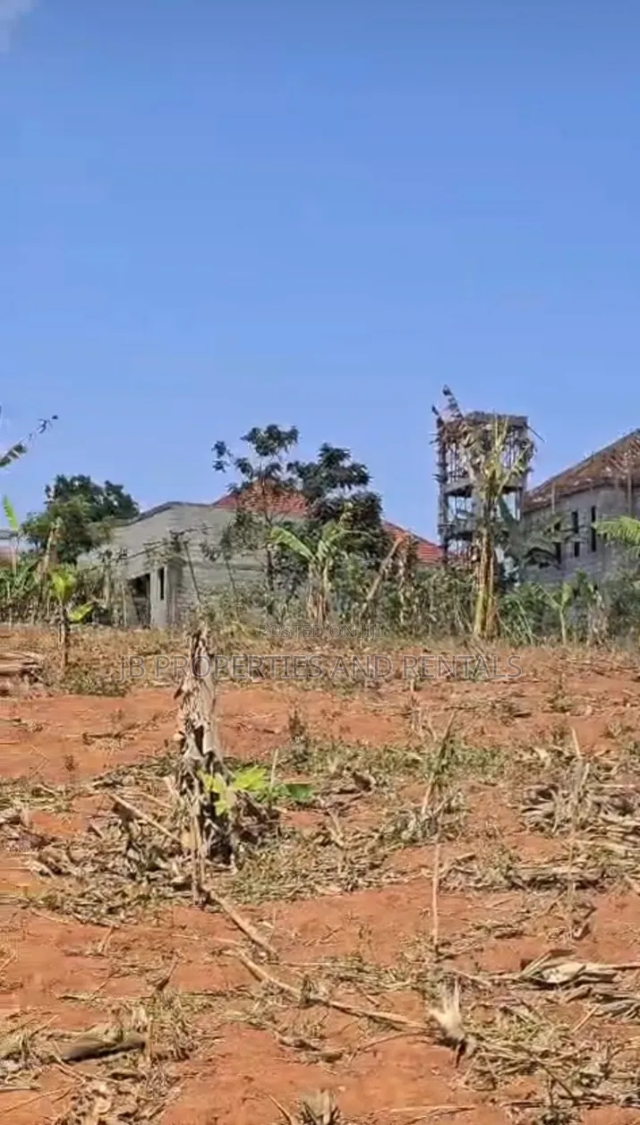 Plot on Sale Located at Entebbe Road Near St Mary's Kitende