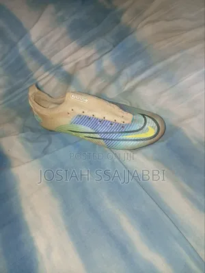 Nike Mercuria Vapour 14 Elite