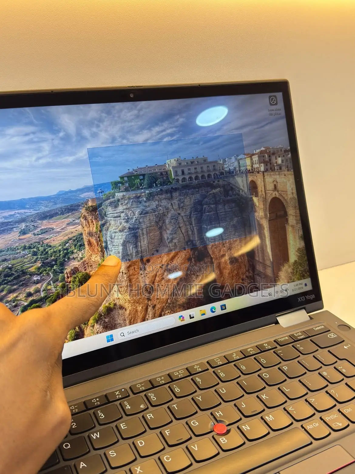Laptop Lenovo ThinkPad x13 Yoga 8GB Intel Core i7 HDD+SSD 256GB