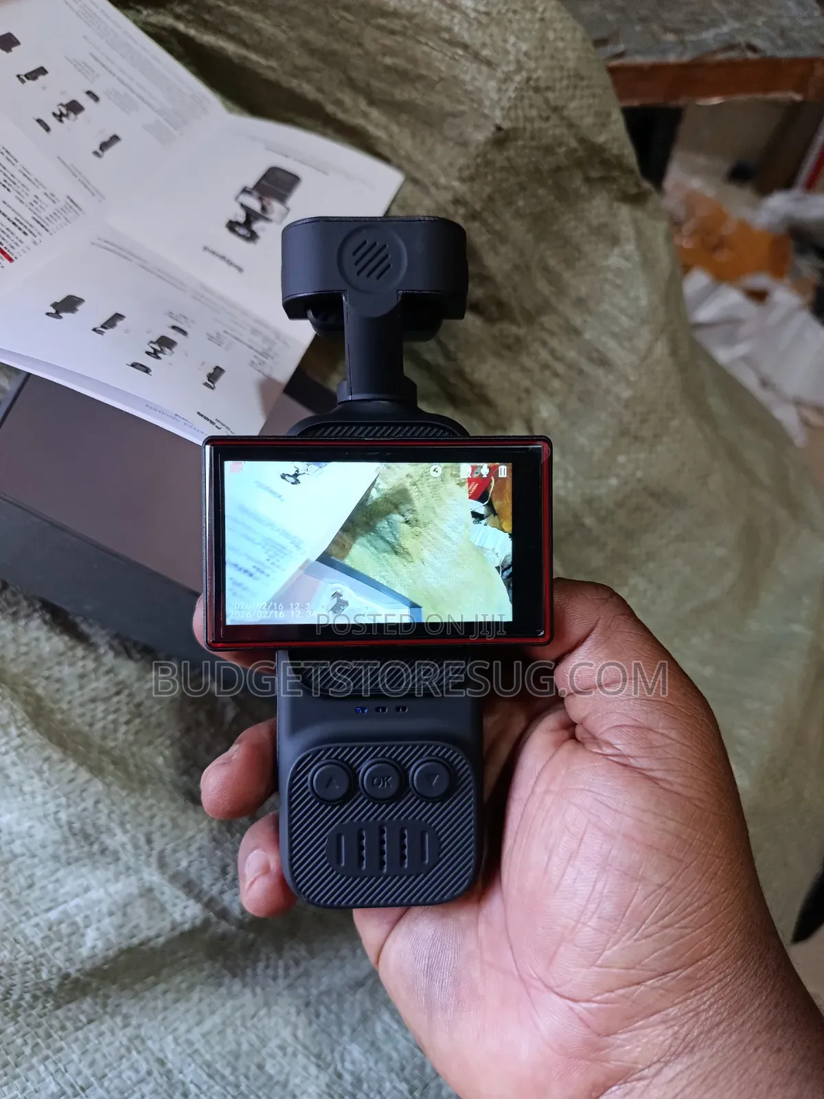 1080P Vlogging Camera With 270°Rotatable Lens