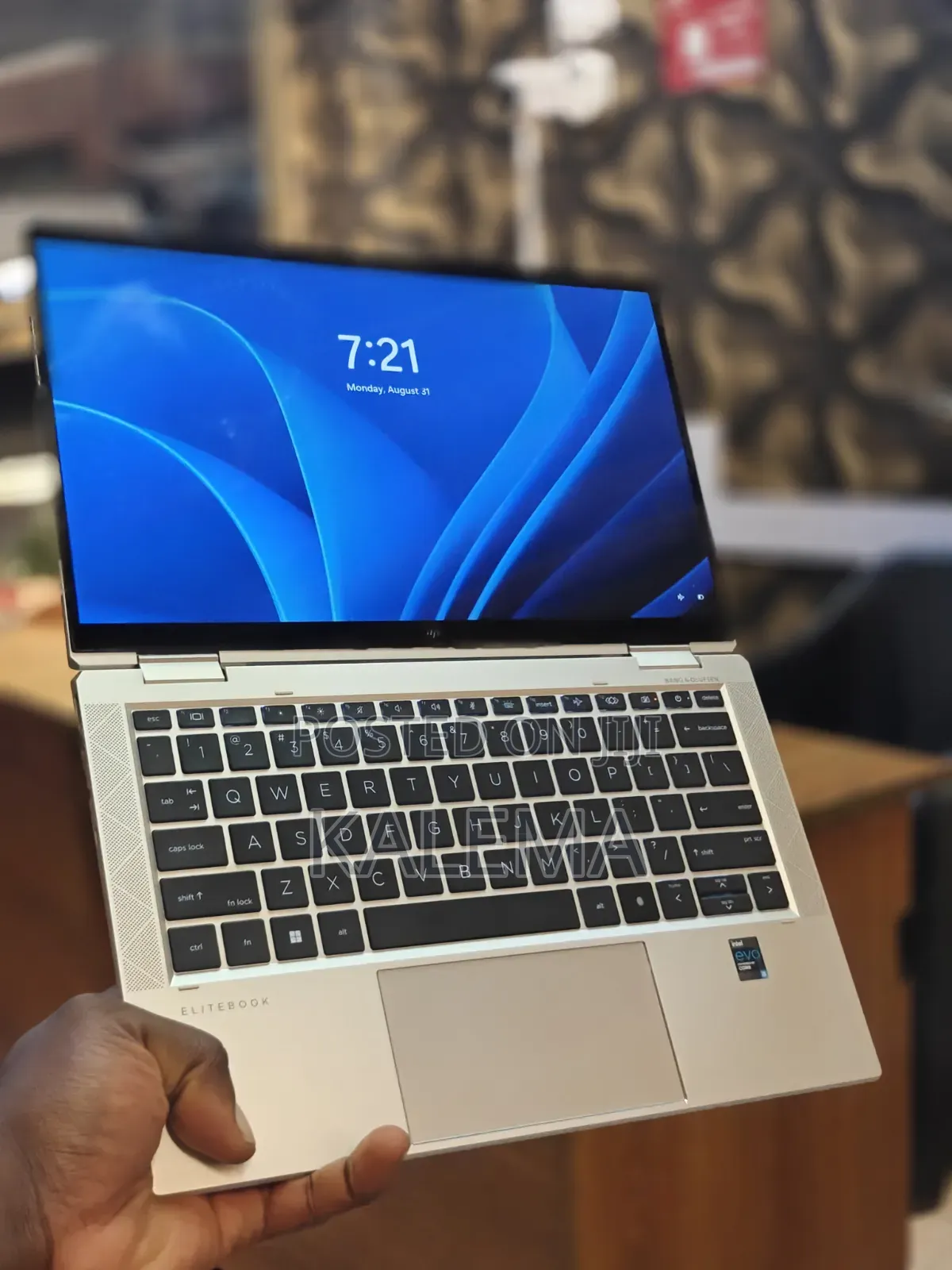 New Laptop HP EliteBook x360 1030 G8 16GB Intel Core i5 SSD 256GB