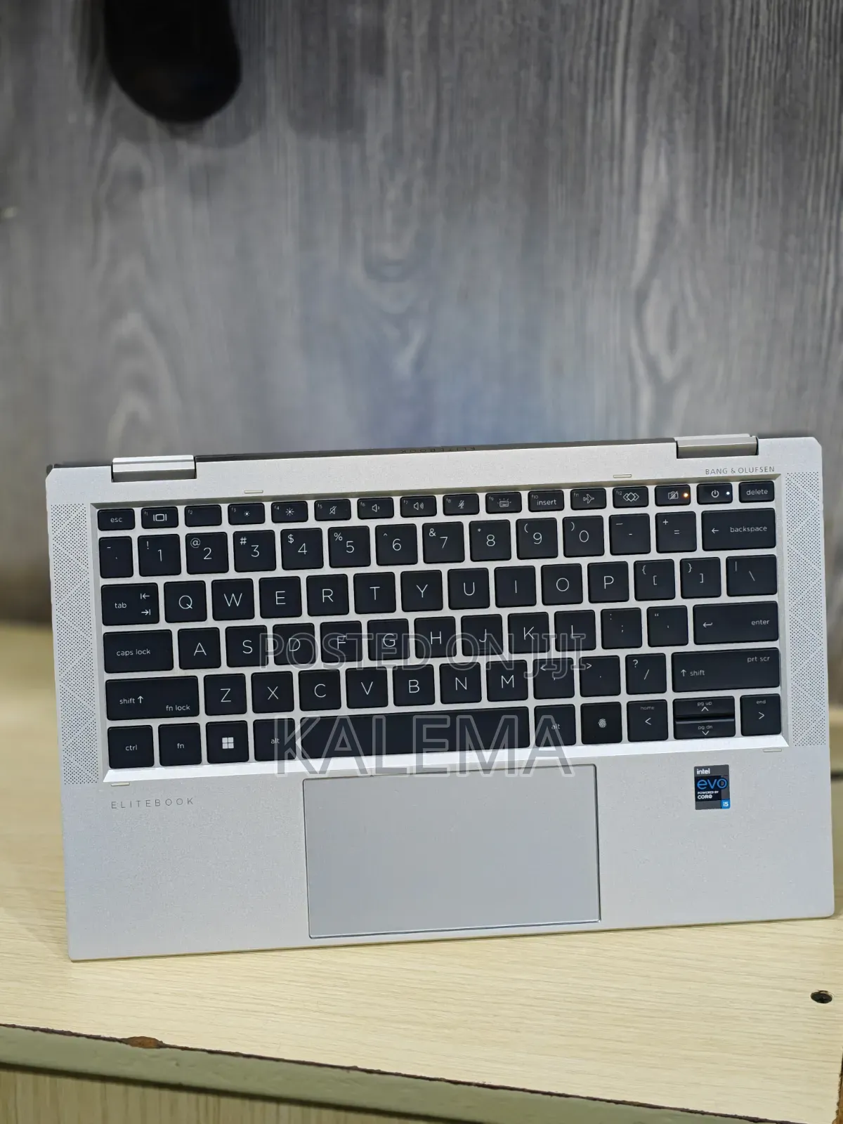 New Laptop HP EliteBook x360 1030 G7 16GB Intel Core i5 SSD 512GB