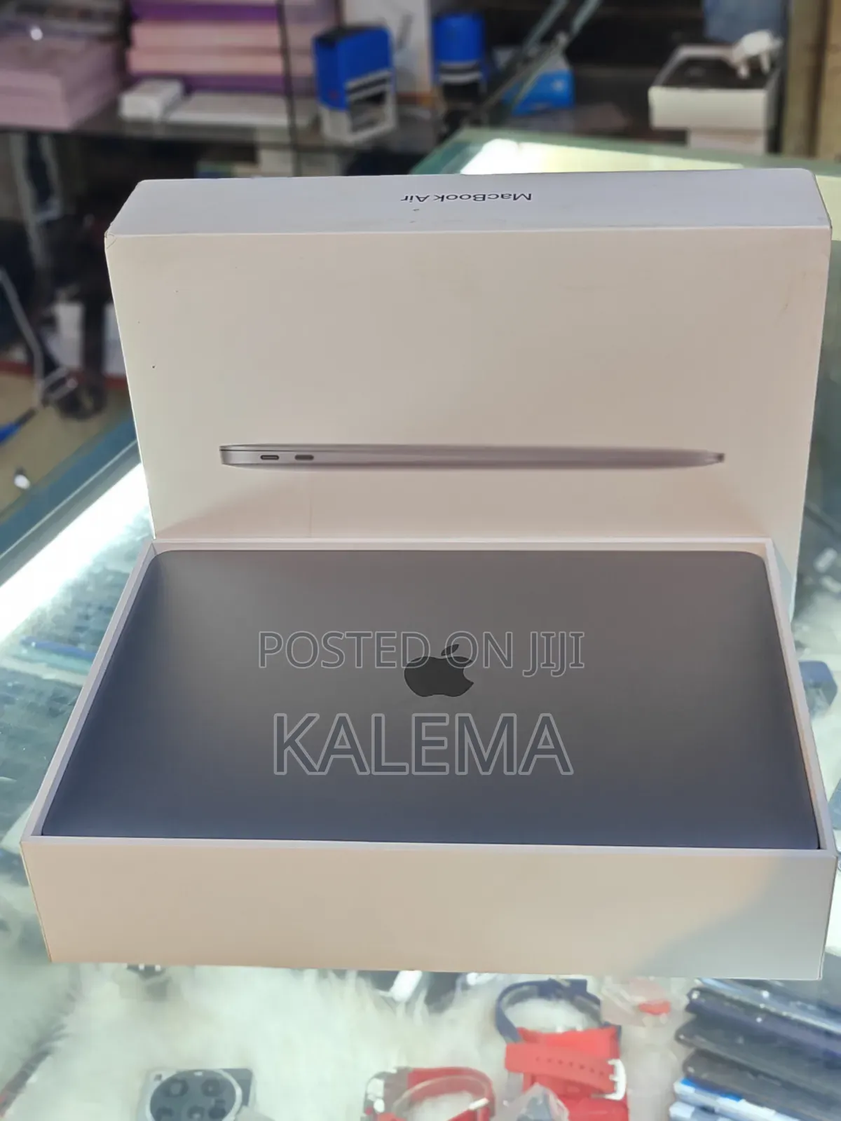 Laptop Apple MacBook Pro 2019 8GB Intel Core i5 SSD 256GB