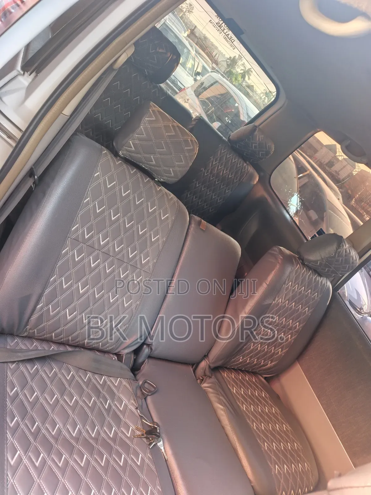 Toyota Noah 2005 Pearl
