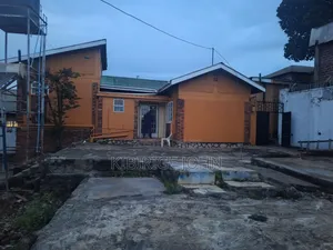 5bdrm Bungalow in Kisugu, Central Division for rent