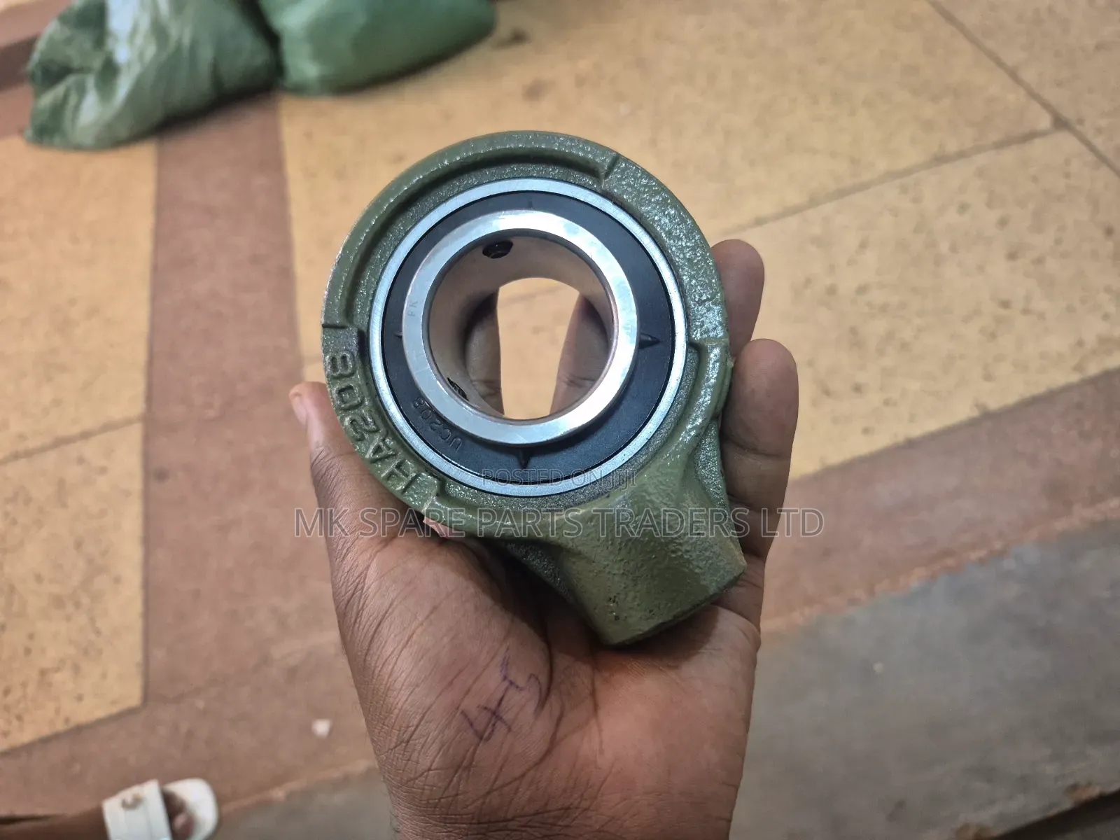 Single Rod Bearings